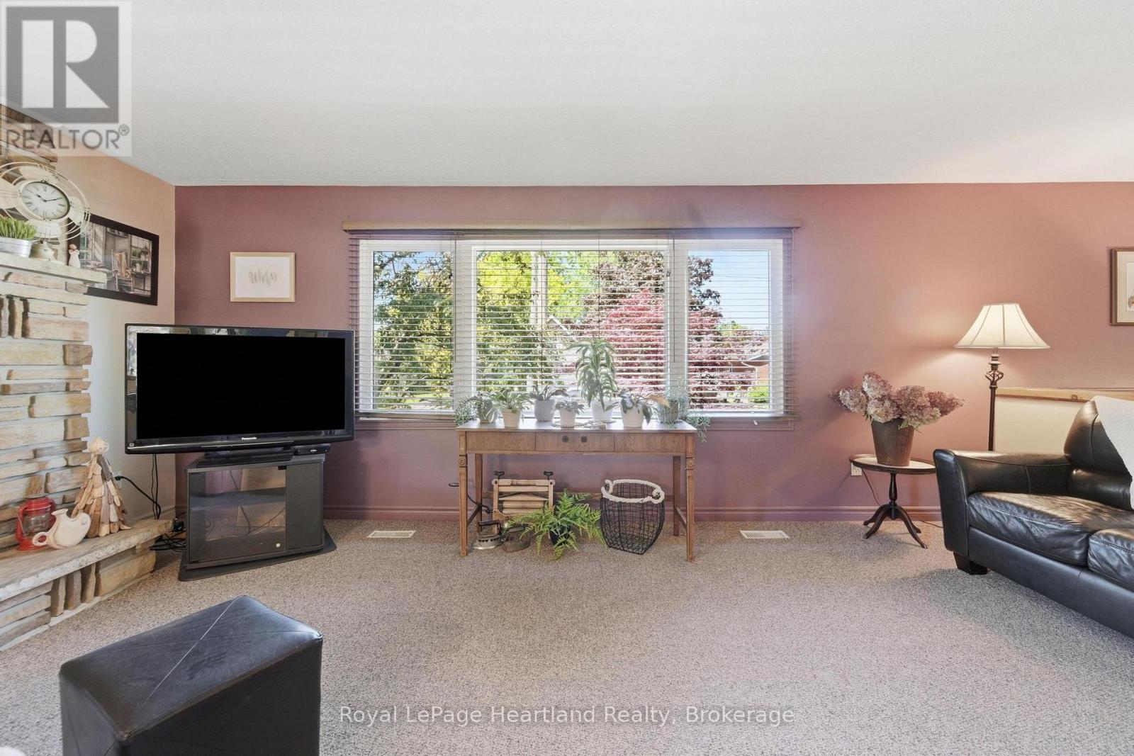 235 HINCKS STREET - Image 6