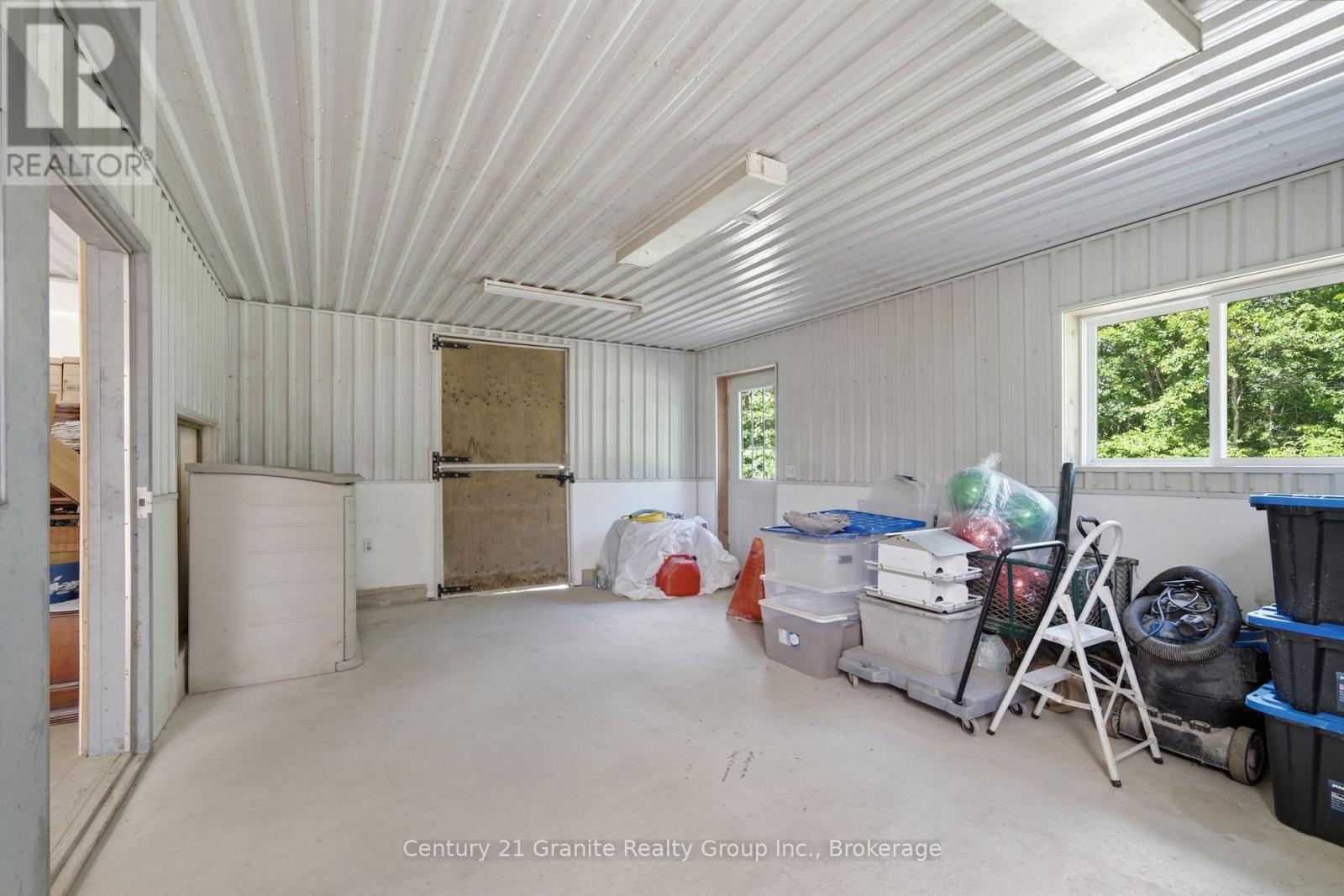 1515 NORTH SHORE ROAD - 31