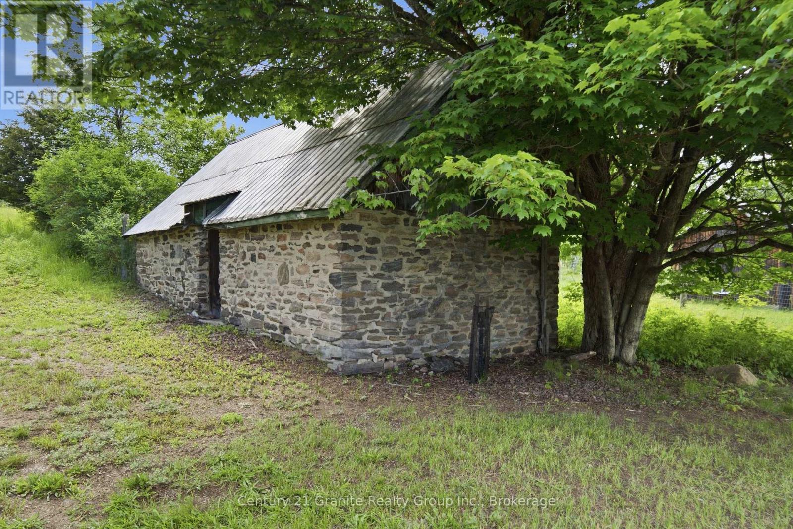 1515 NORTH SHORE ROAD - 43
