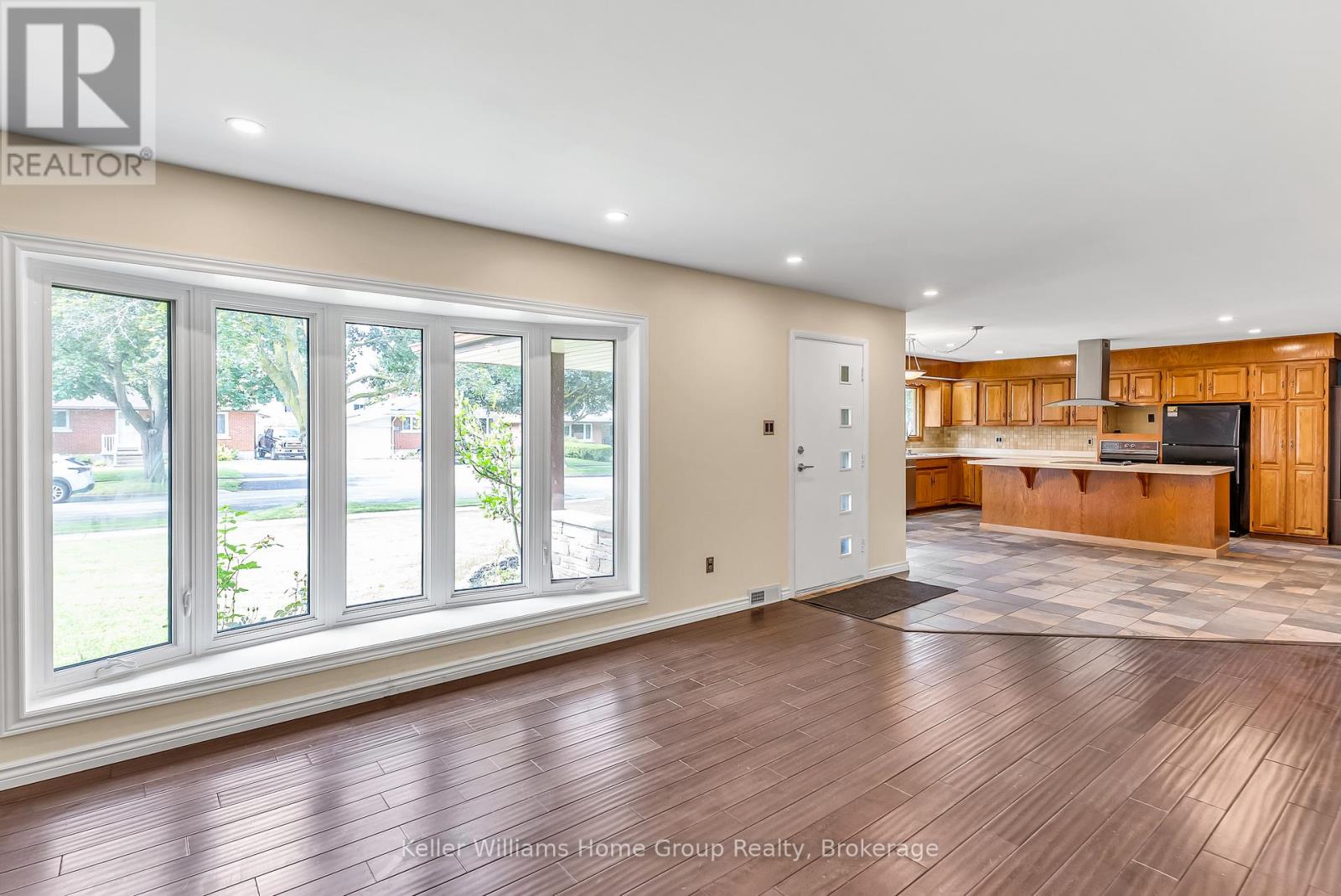 58 REYBURN AVENUE - 18