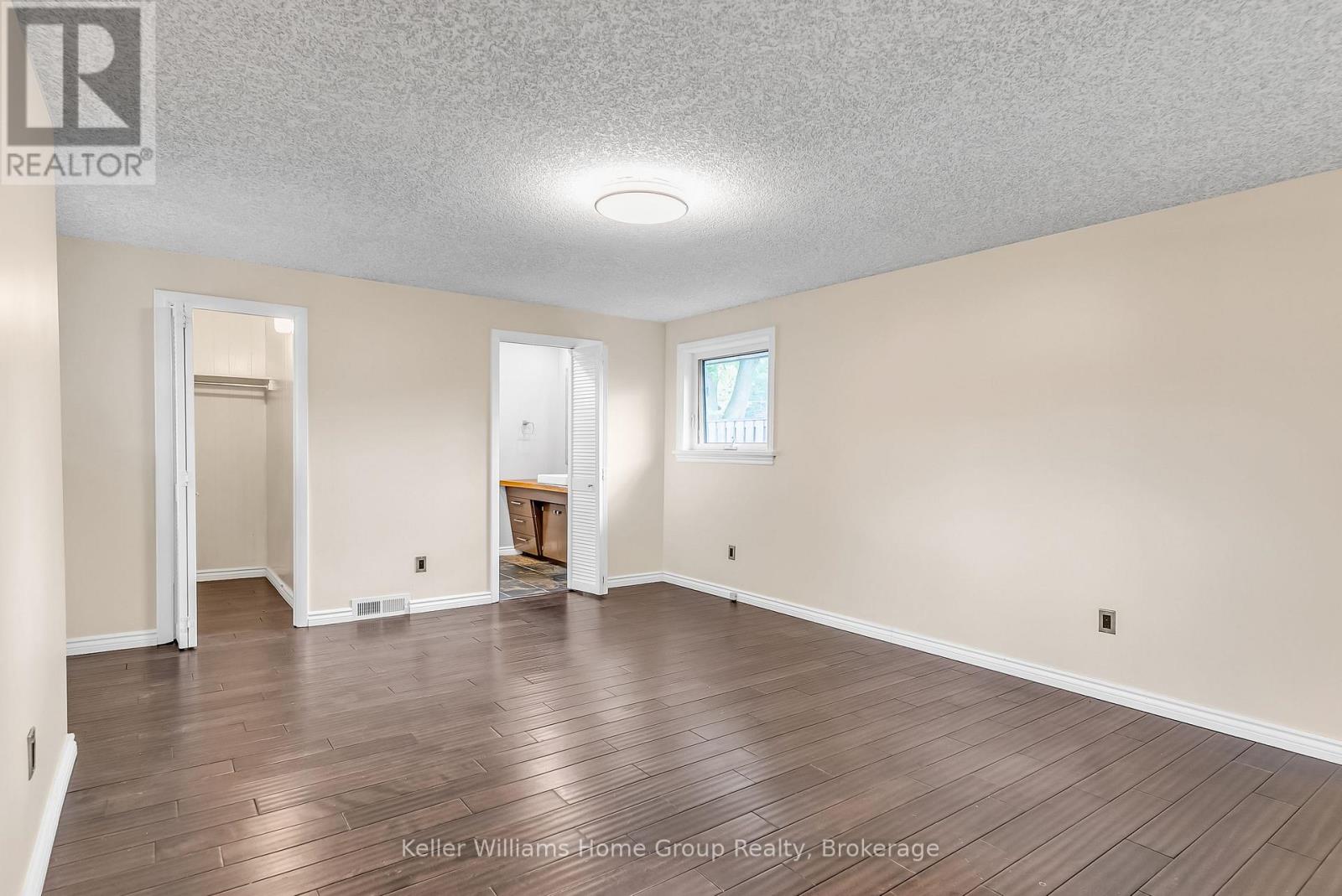 58 REYBURN AVENUE - 26