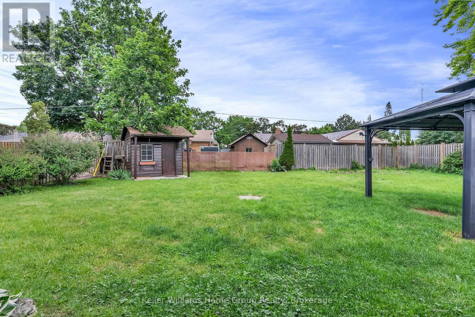 58 REYBURN AVENUE - 35