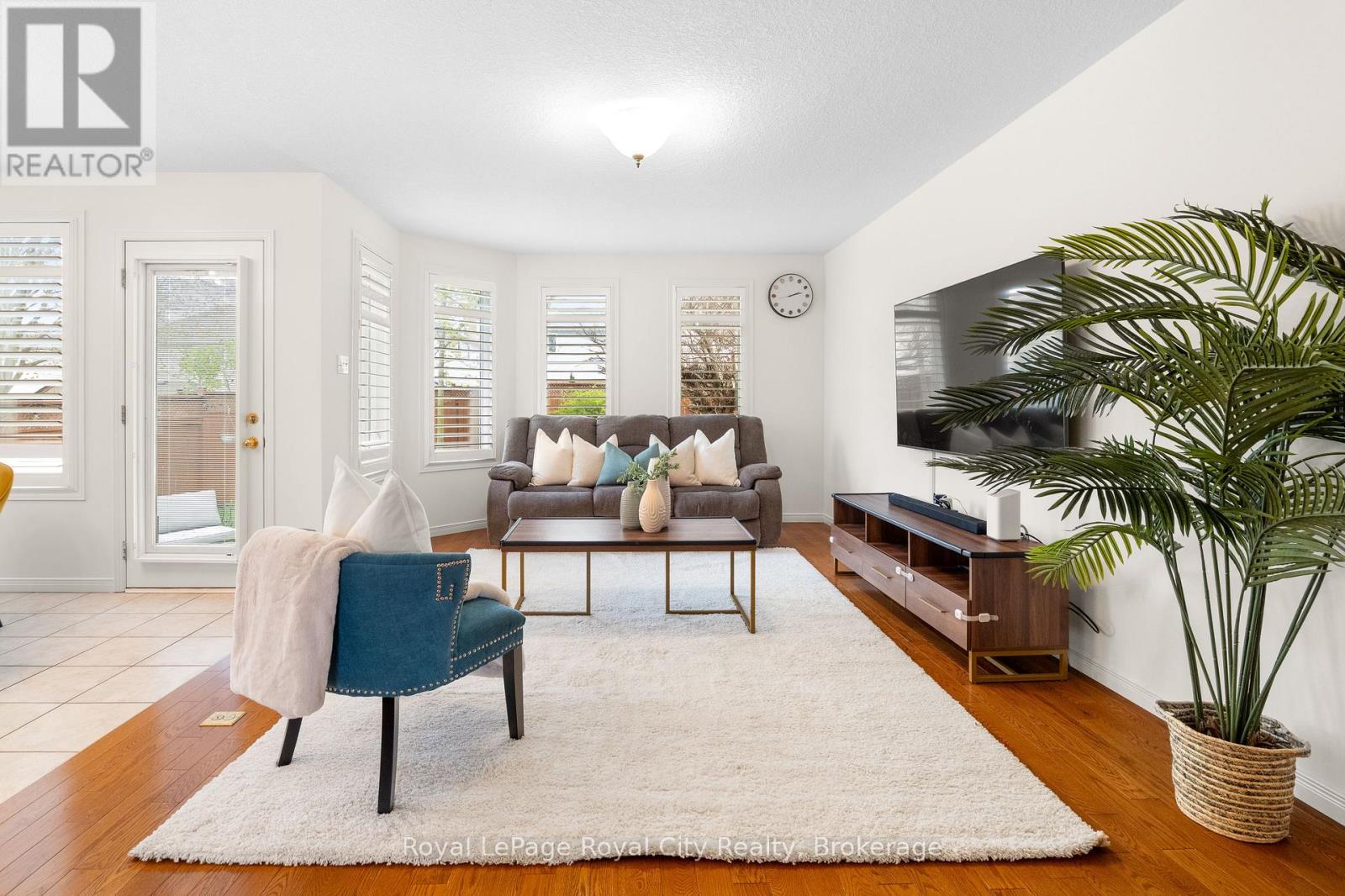 131 SWIFT CRESCENT - 14