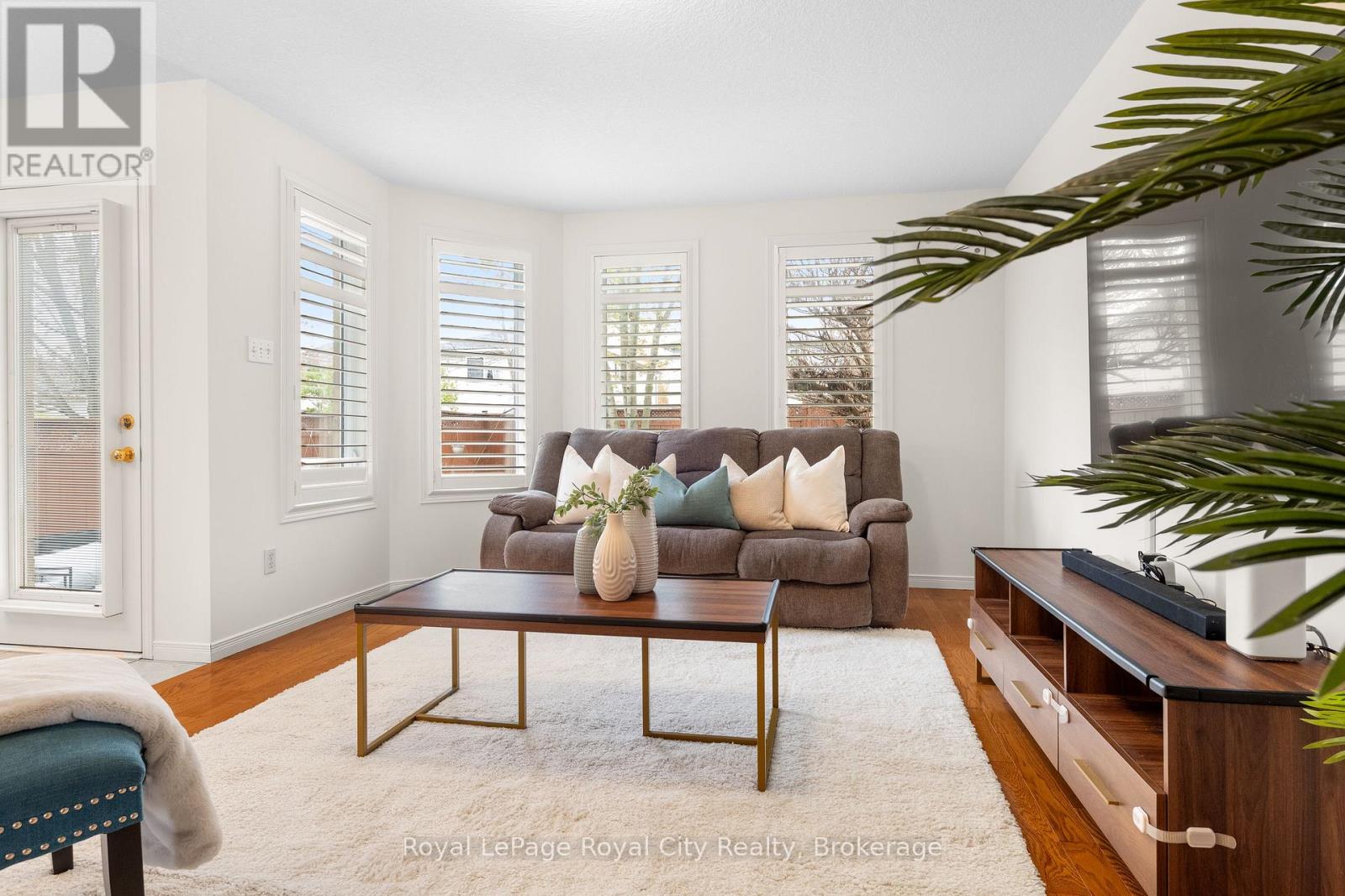 131 SWIFT CRESCENT - 15