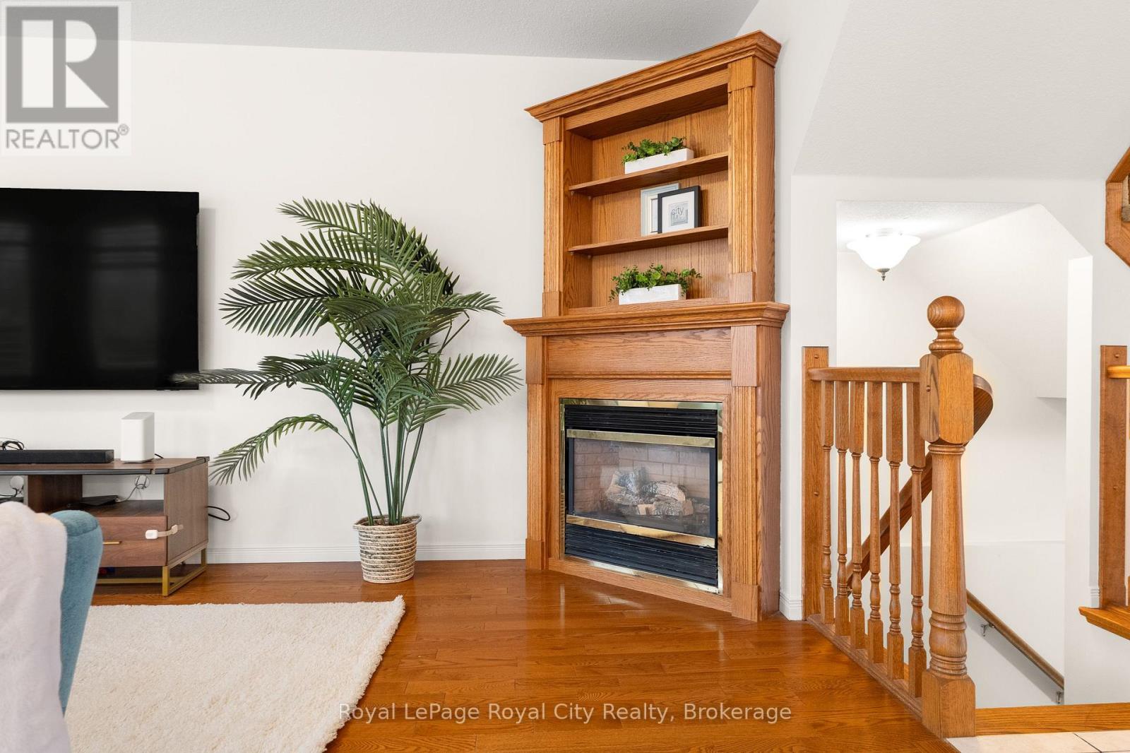 131 SWIFT CRESCENT - 18