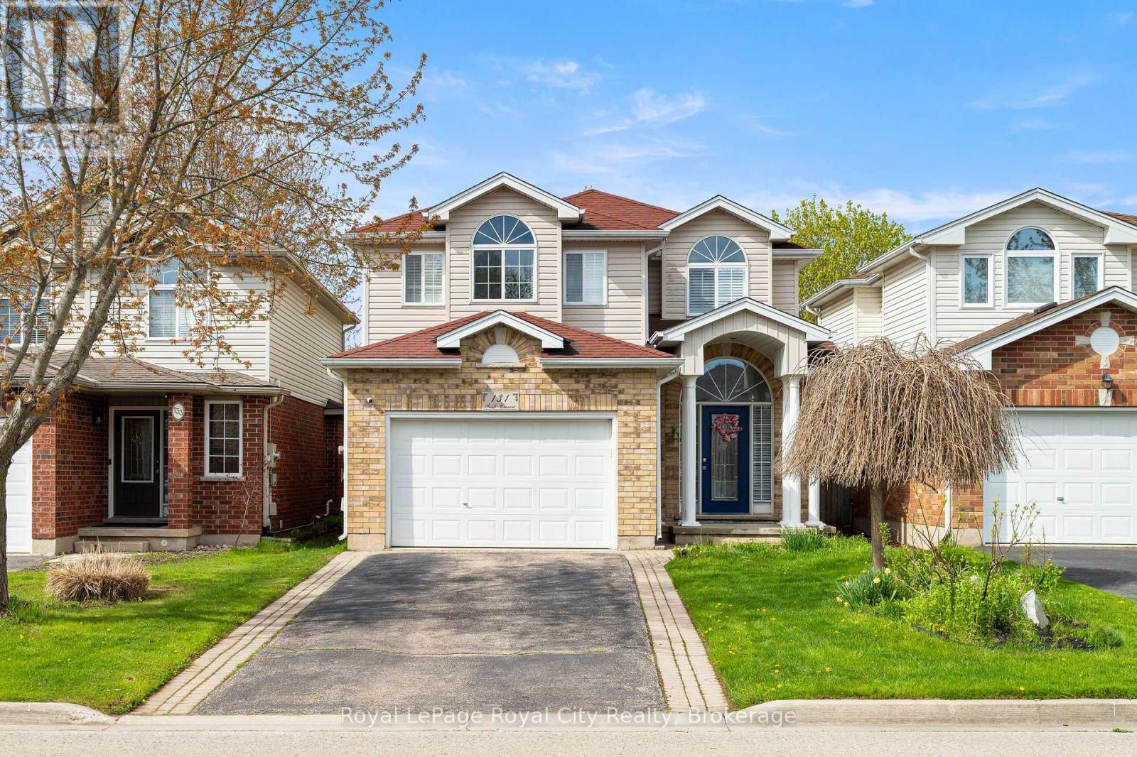 131 SWIFT CRESCENT - 2