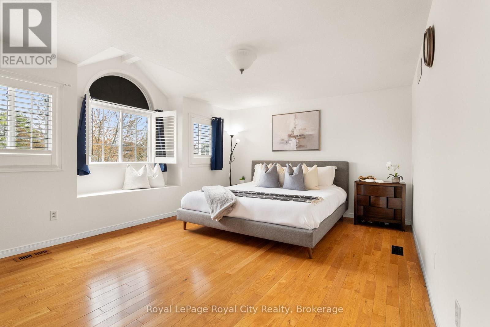 131 SWIFT CRESCENT - 26