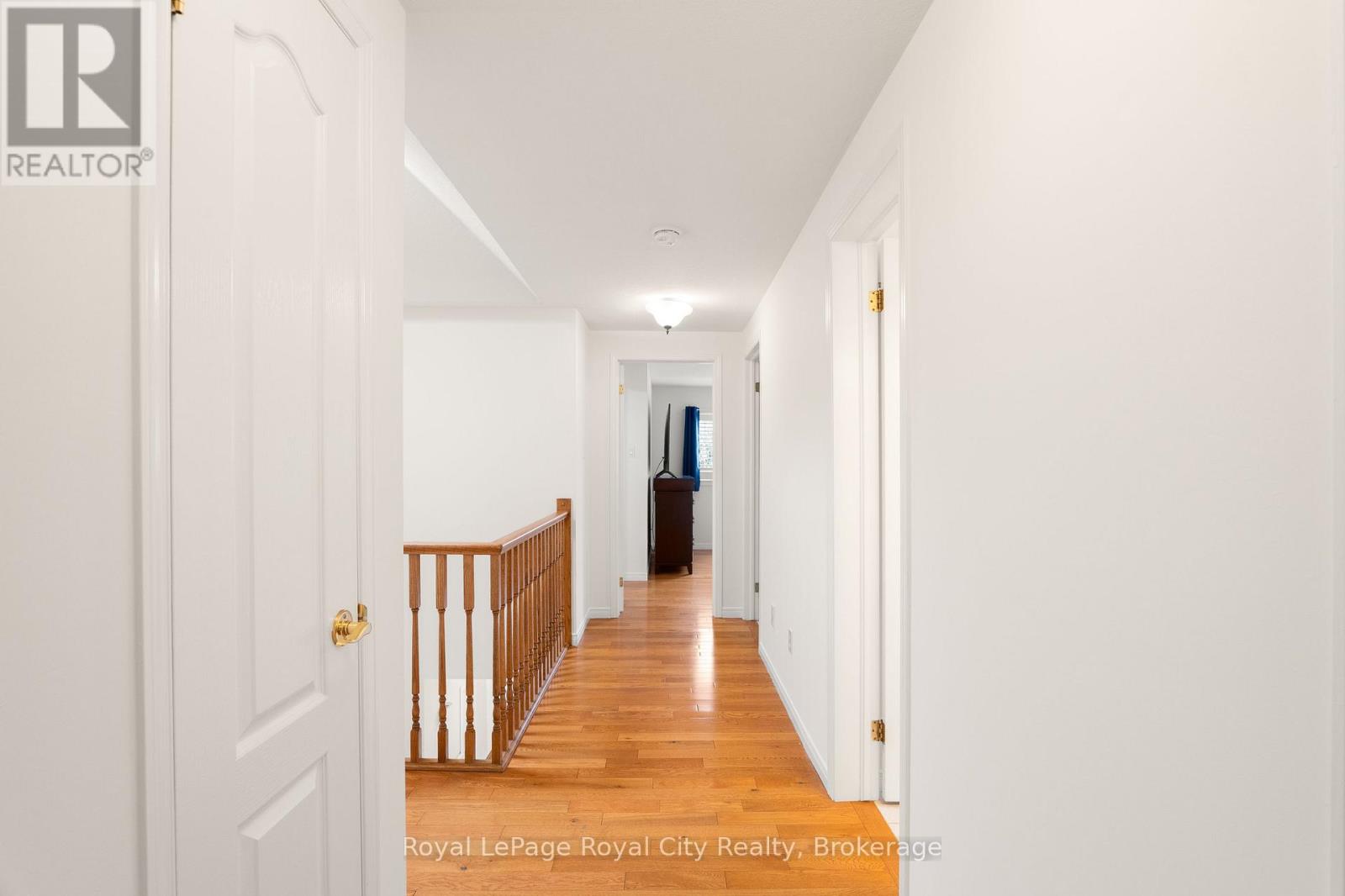 131 SWIFT CRESCENT - 36