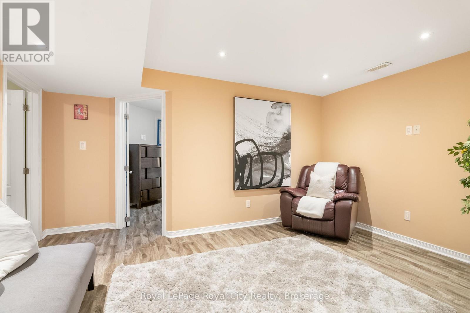 131 SWIFT CRESCENT - 42