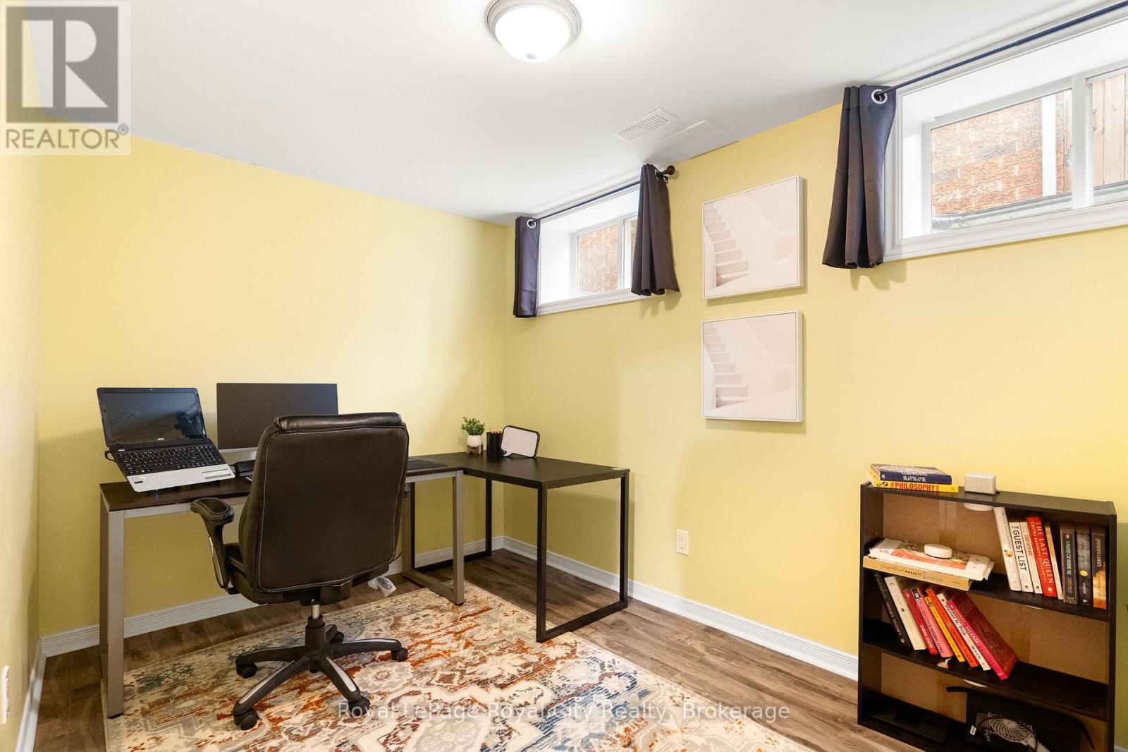 131 SWIFT CRESCENT - 44