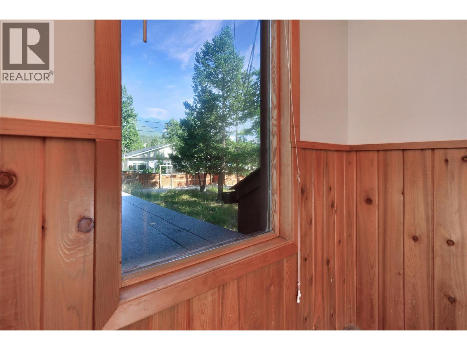 7560 Jackson Avenue - 24