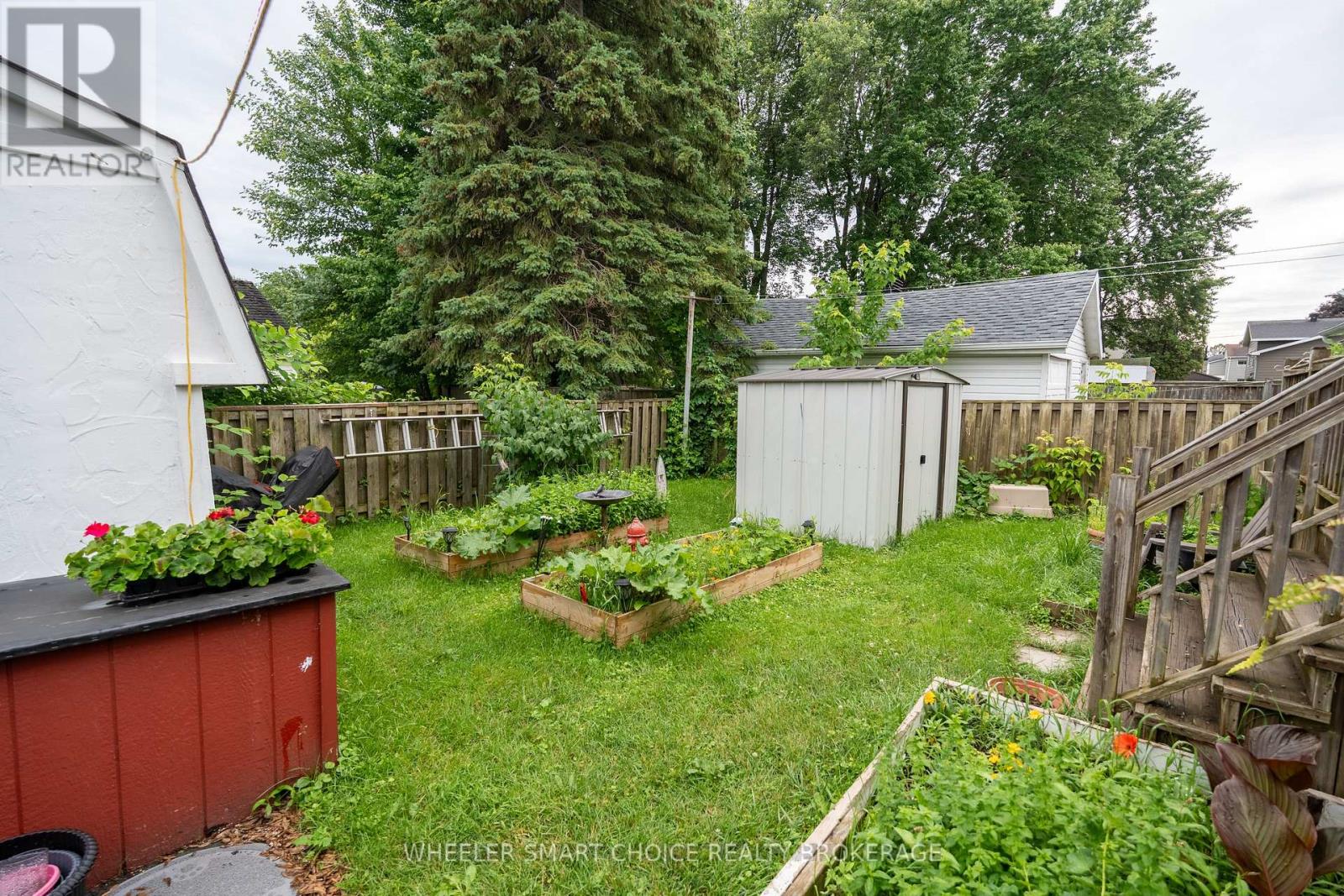 434-436 5TH STREET E - 16