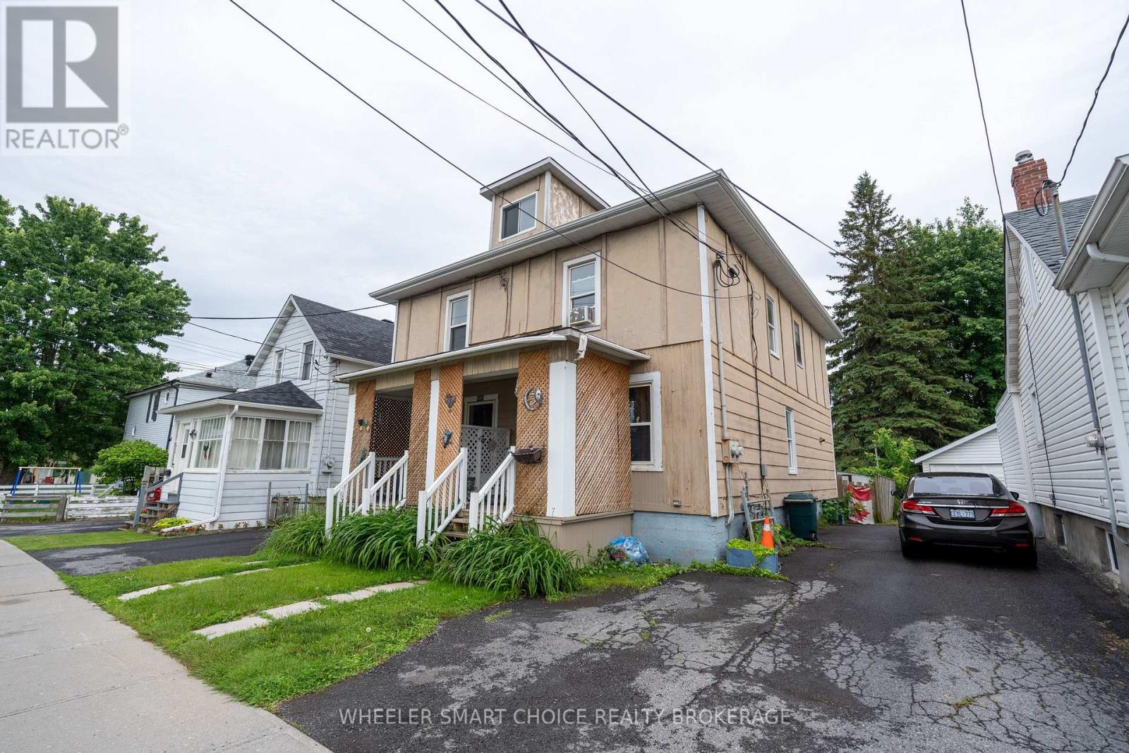 434-436 5TH STREET E - 4