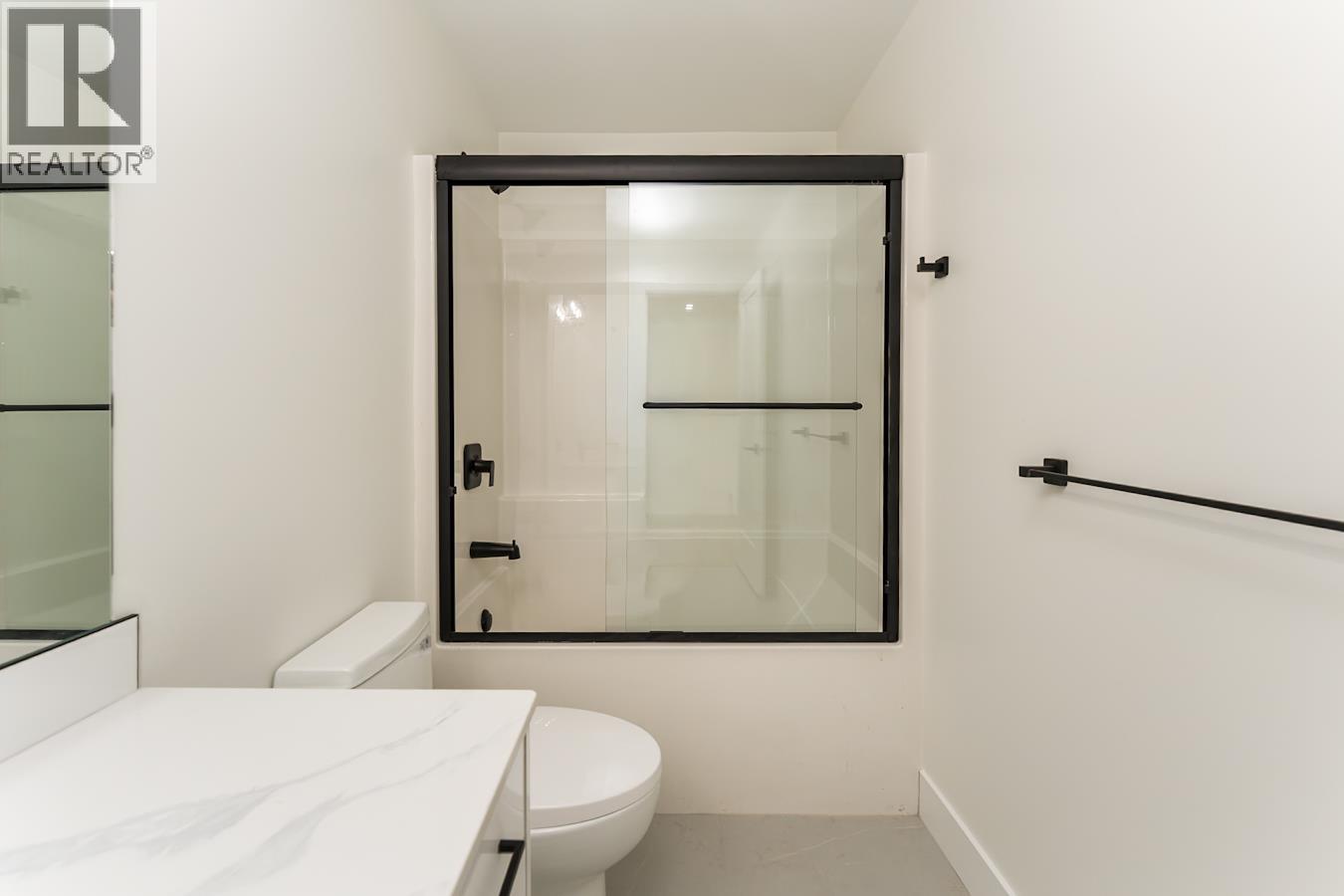 #1502 2395 ROWE STREET - 18