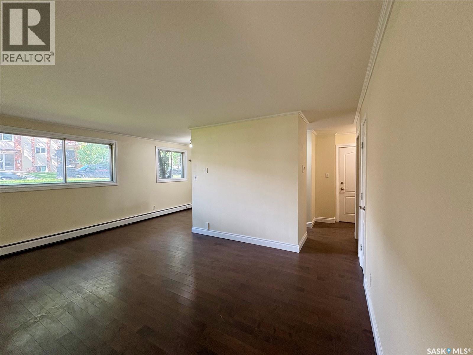 #102 920 9th STREET E - 14