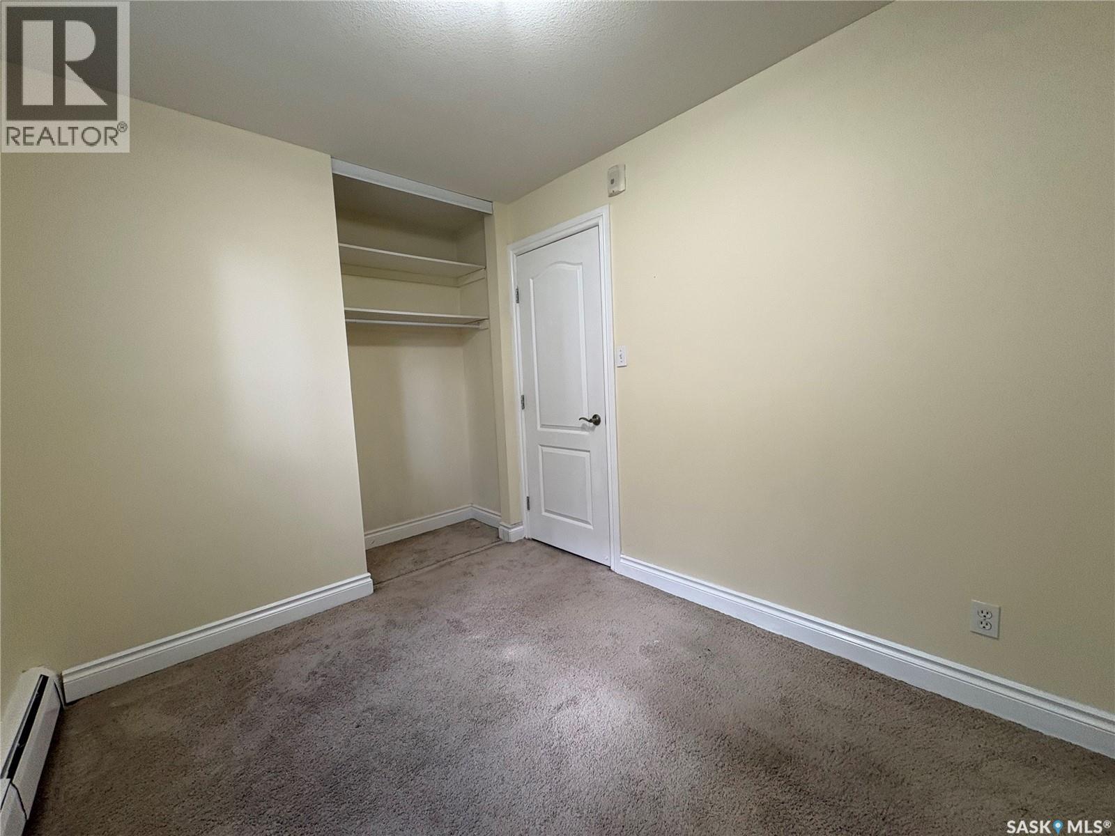 #102 920 9th STREET E - 19
