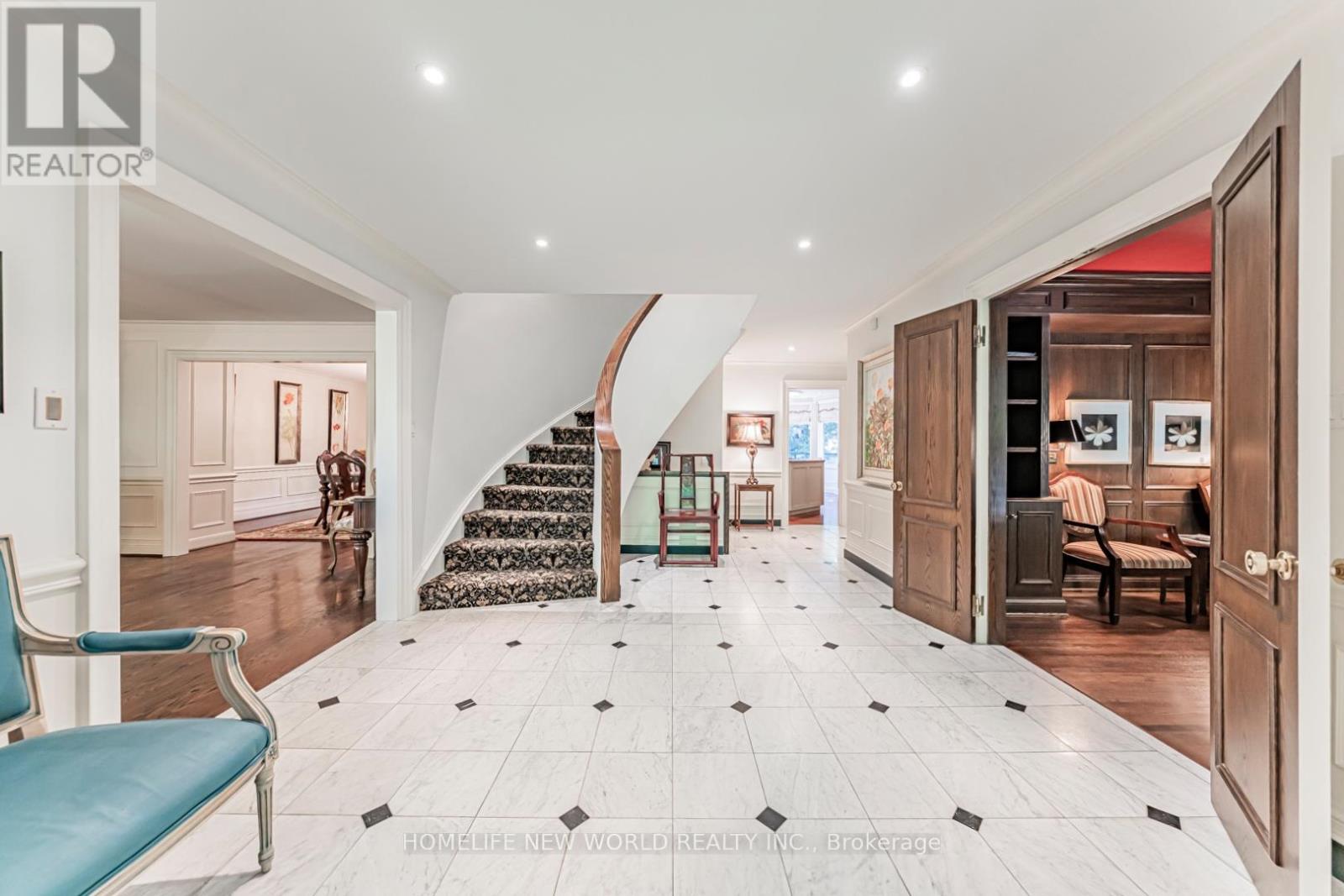 1 CAMPBELL CRESCENT - 4