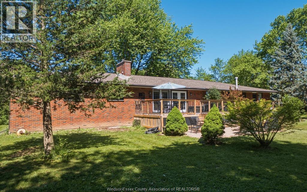 1732 Belle River ROAD - 34
