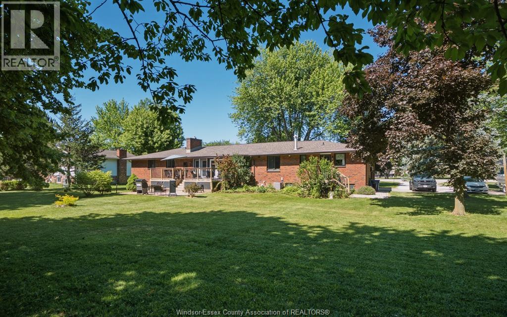 1732 Belle River ROAD - 46