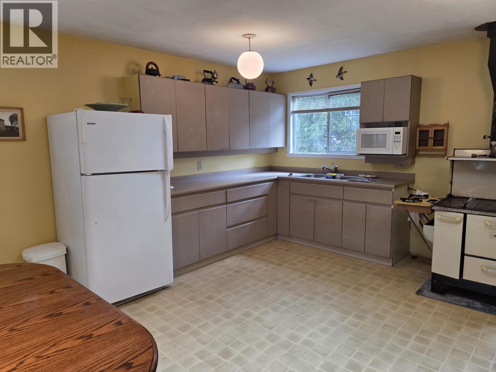 7547 EDALL BAY ROAD - 14
