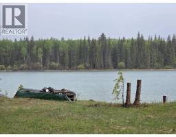 7547 Edall Bay Road, Bridge Lake, BC V0K1X1 Photo 10