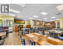 1584 Huron Church, Windsor, ON N9C2L1 Photo 7