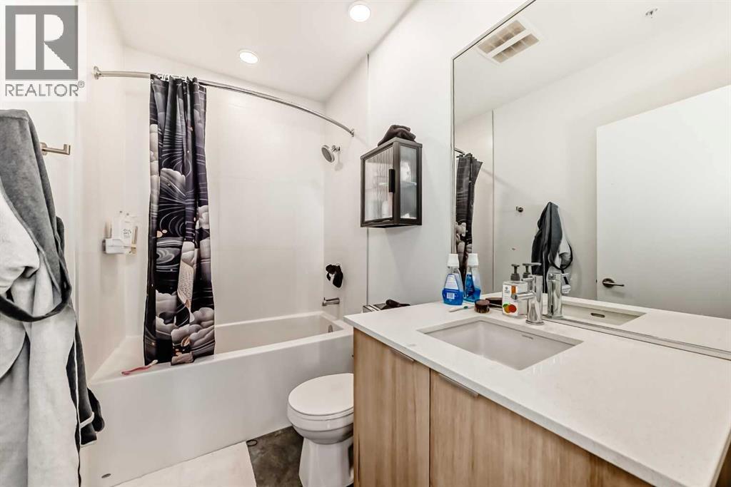 #906 1319 14 Avenue SW - 25