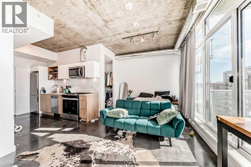 #906 1319 14 Avenue SW - 16