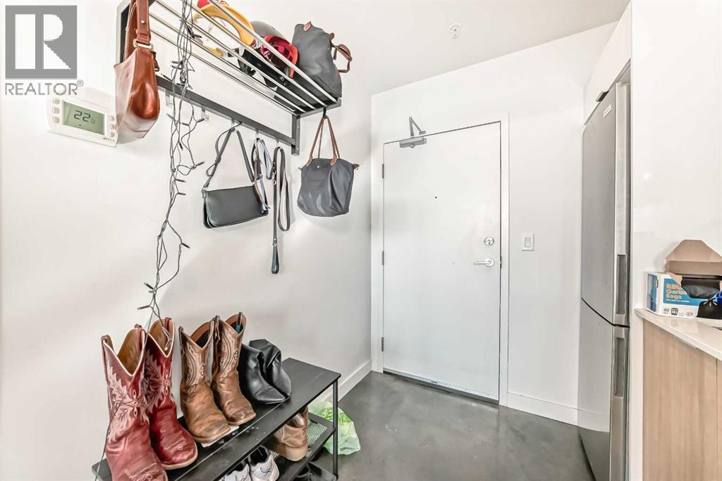#906 1319 14 Avenue SW - 5