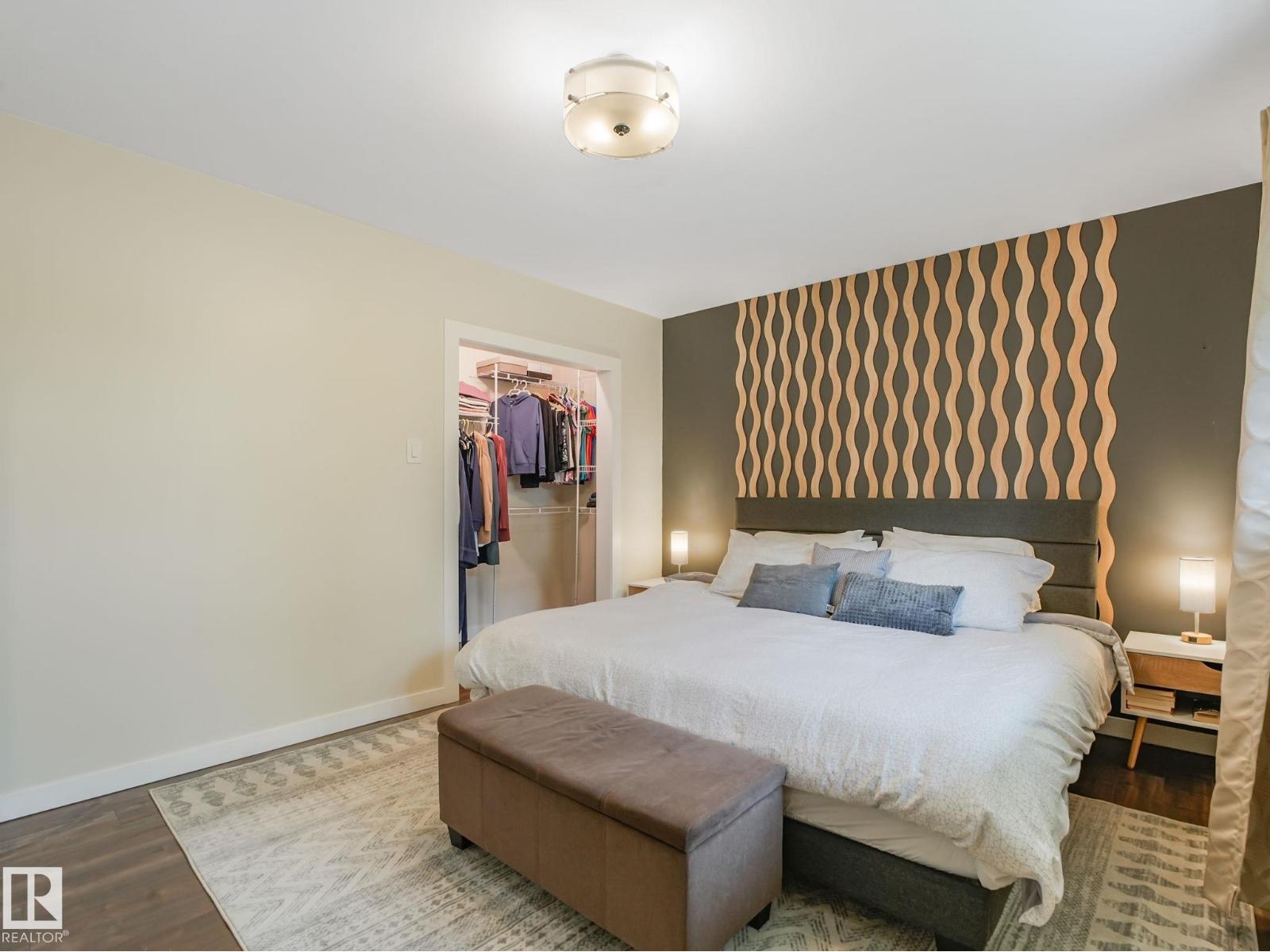 8604/8606 79 ST NW — photo 32