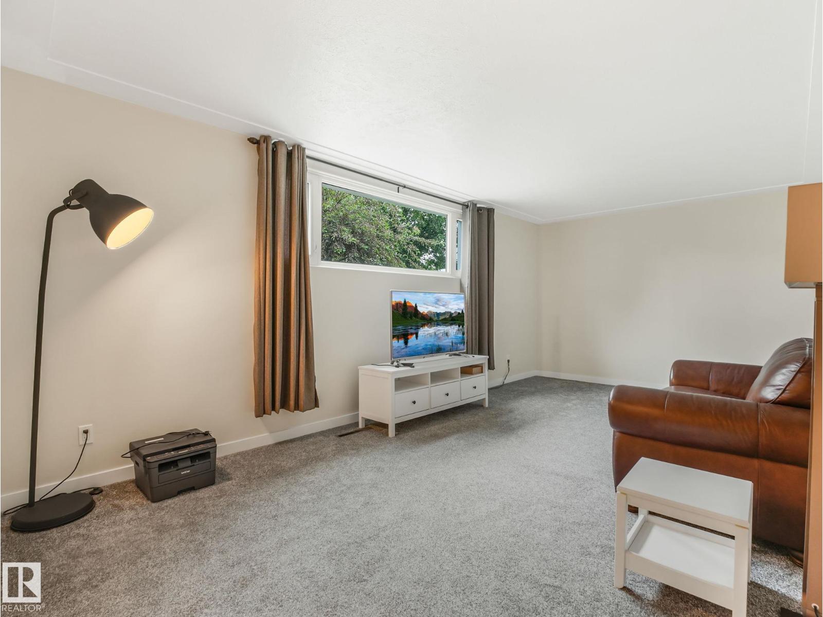 8604/8606 79 ST NW — photo 39