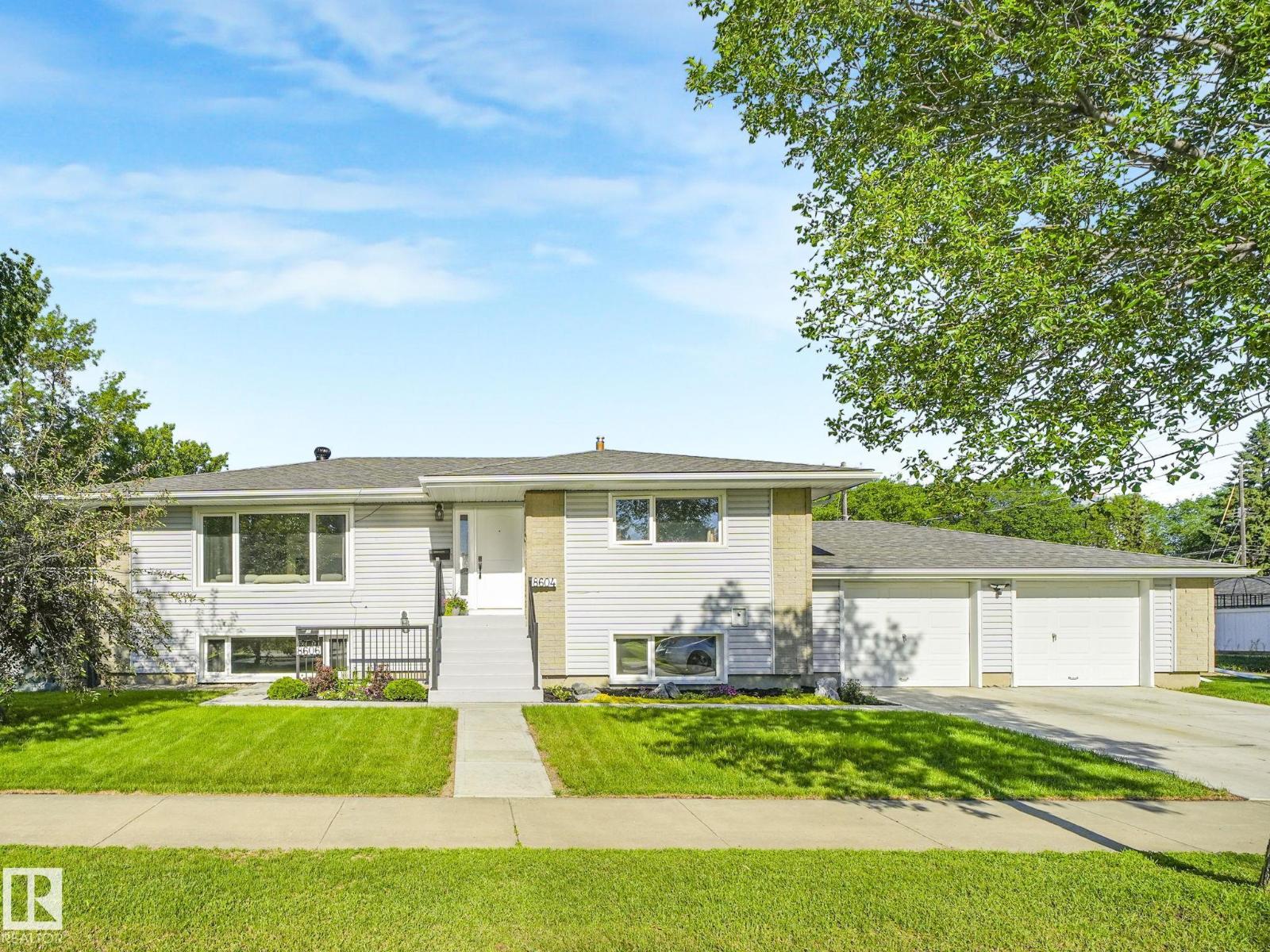8604/8606 79 ST NW - photo 5