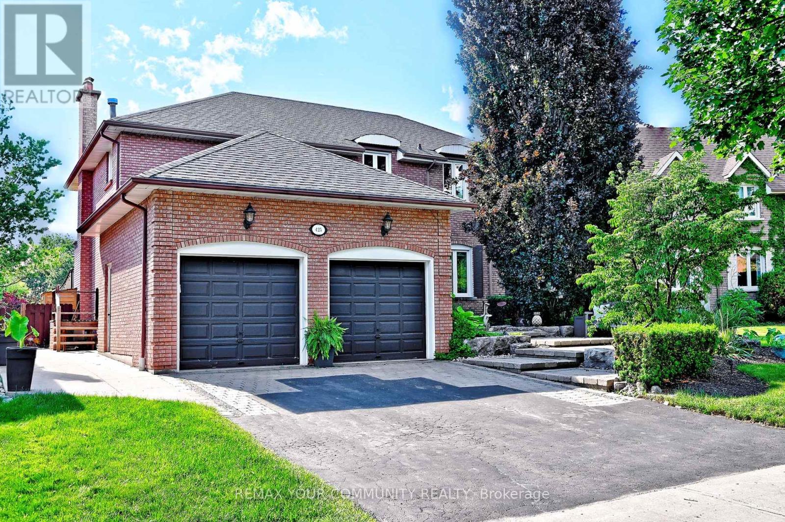 425 EASY STREET - 2