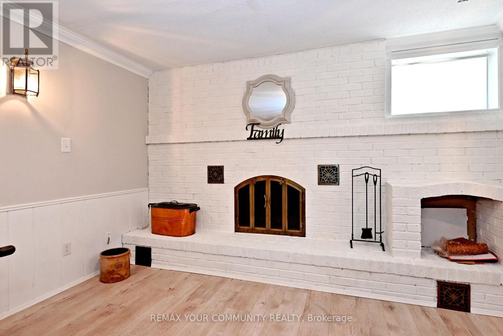 425 EASY STREET - 29