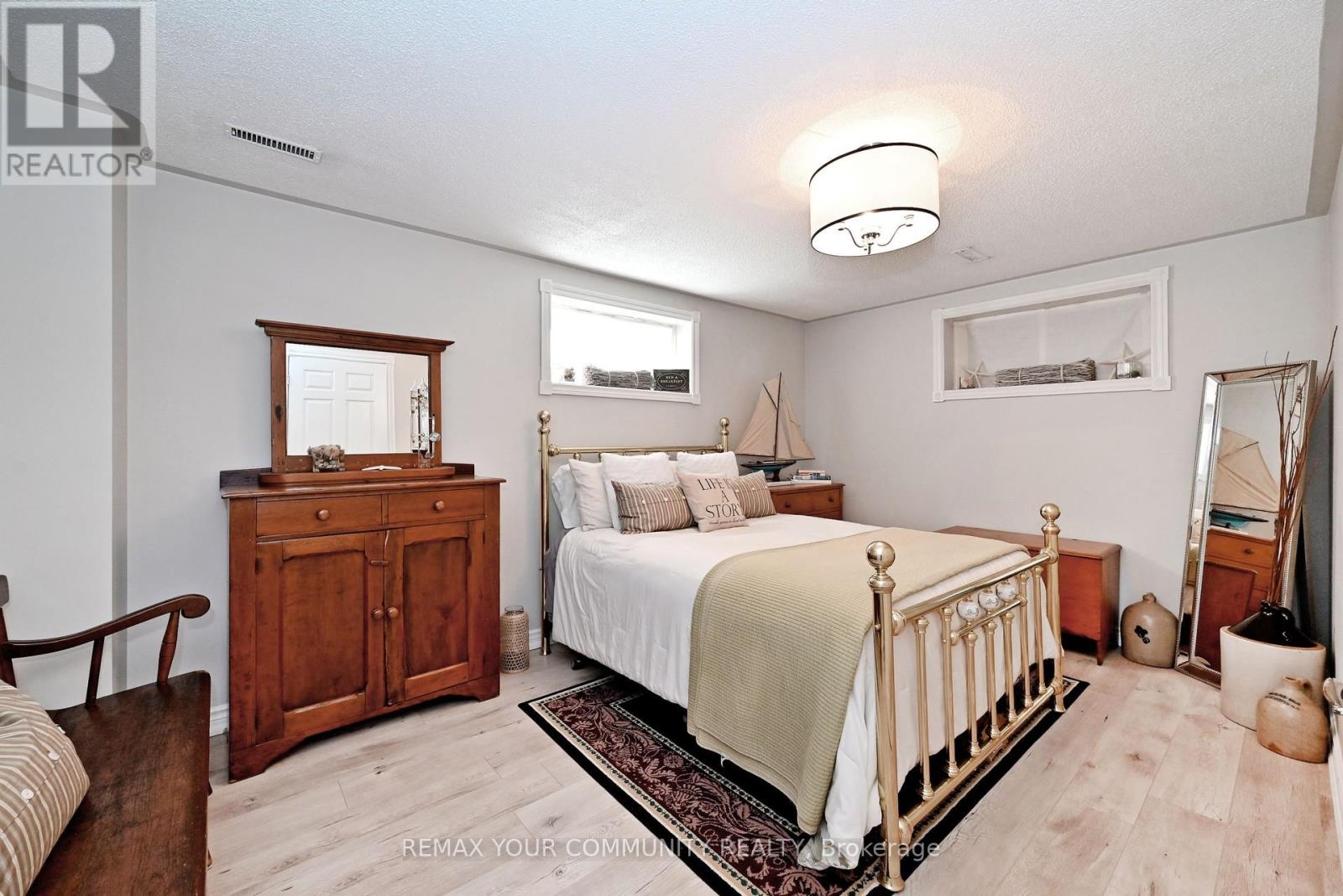425 EASY STREET - 30