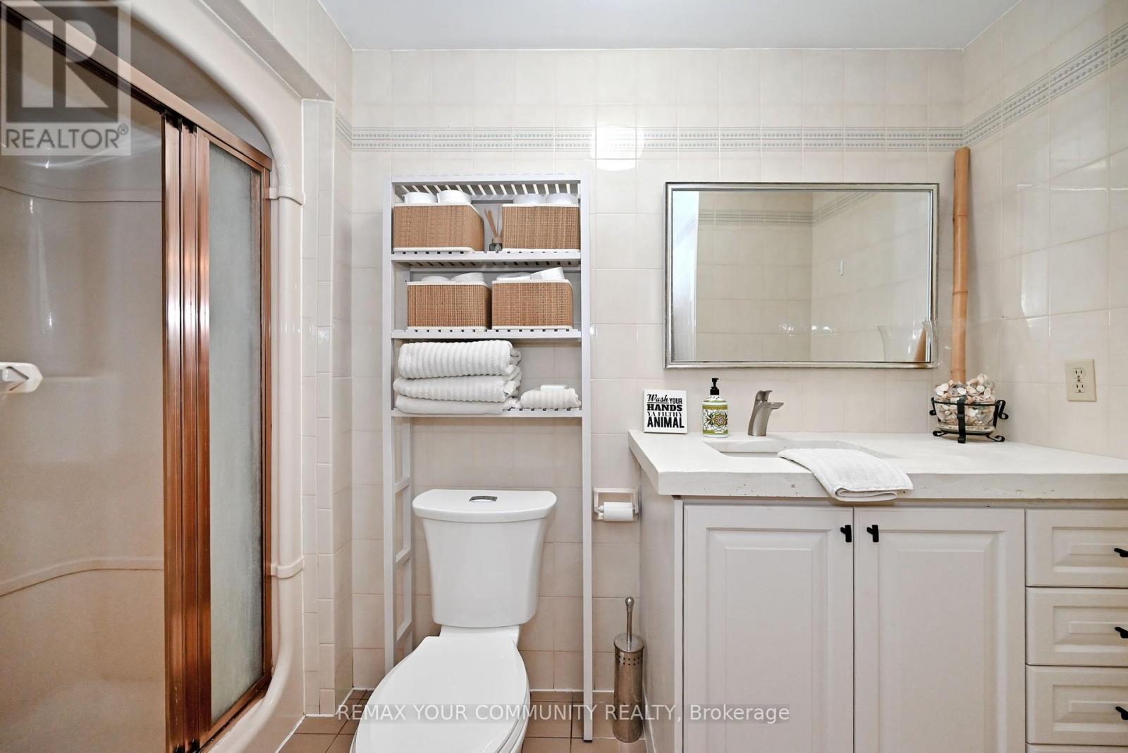 425 EASY STREET - 32