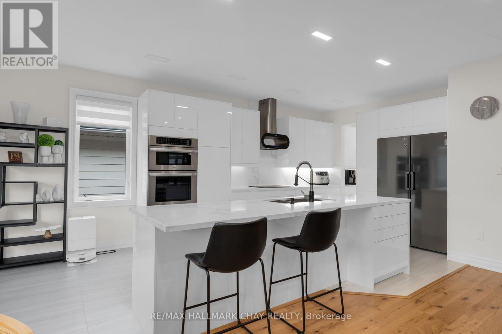 16 OAKMONT AVENUE - 13