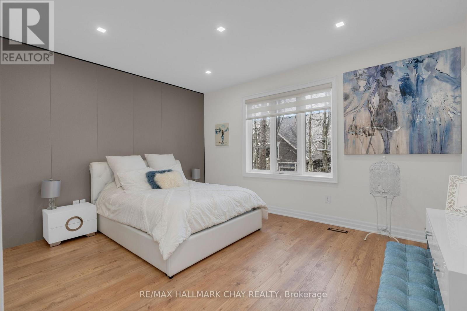 16 OAKMONT AVENUE - 16