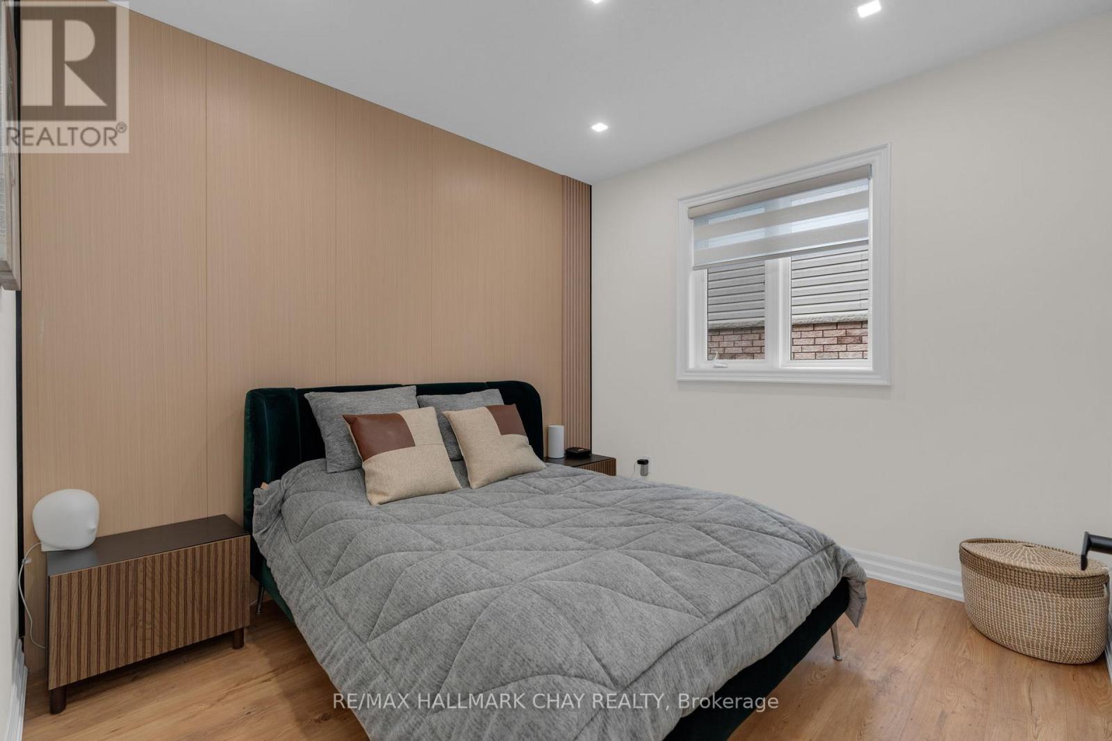 16 OAKMONT AVENUE - 20
