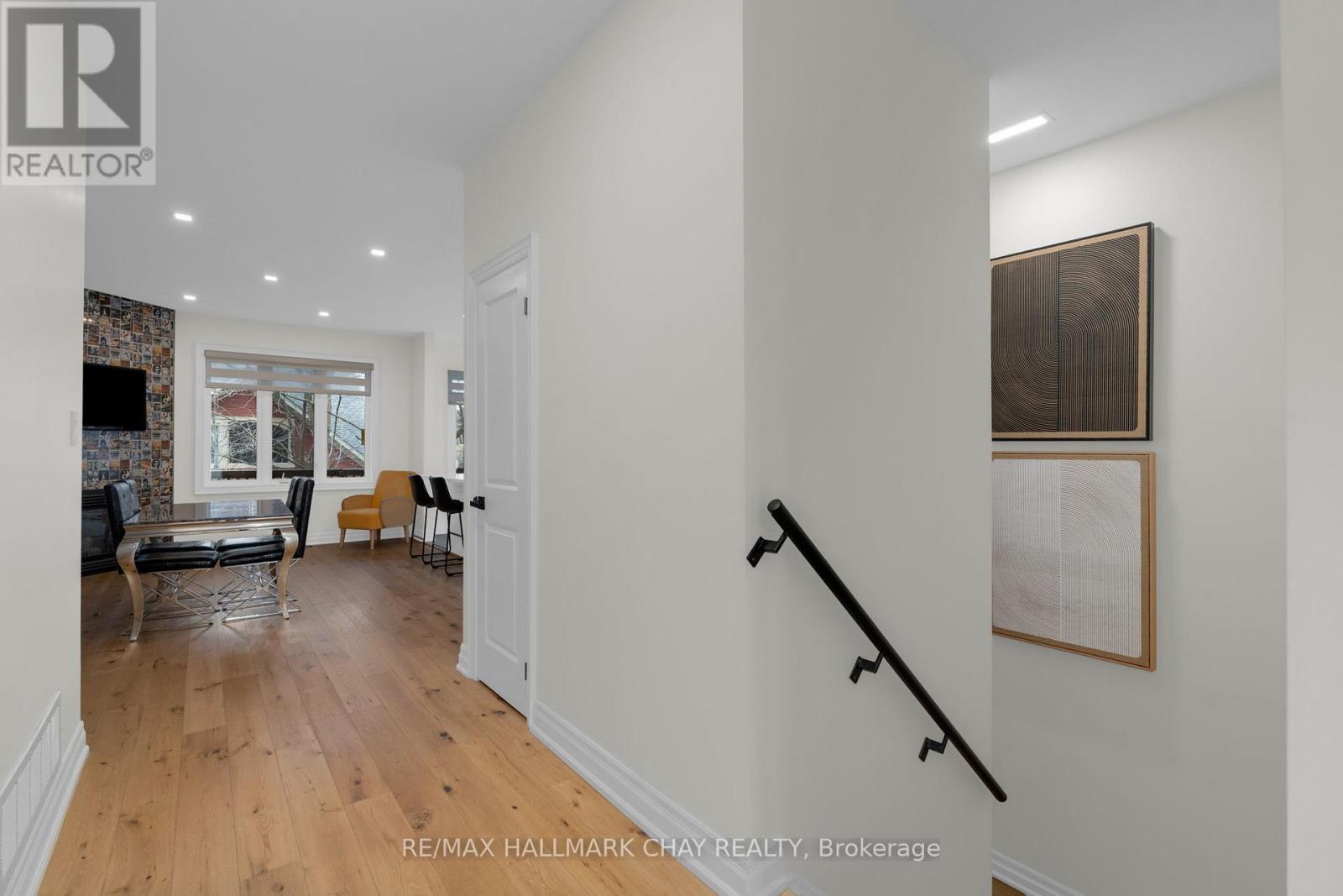 16 OAKMONT AVENUE - 23
