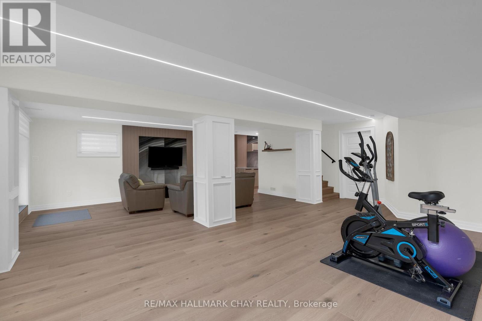 16 OAKMONT AVENUE - 26