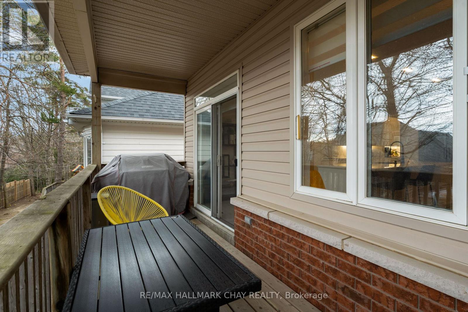 16 OAKMONT AVENUE - 31