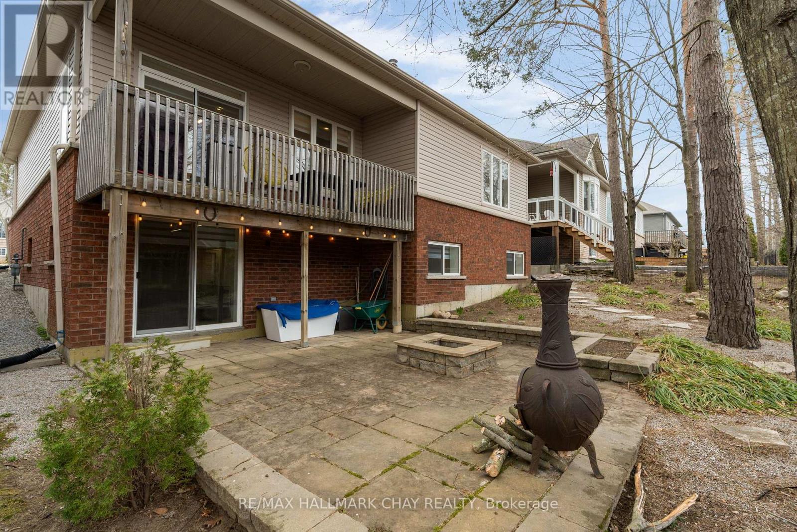 16 OAKMONT AVENUE - 33