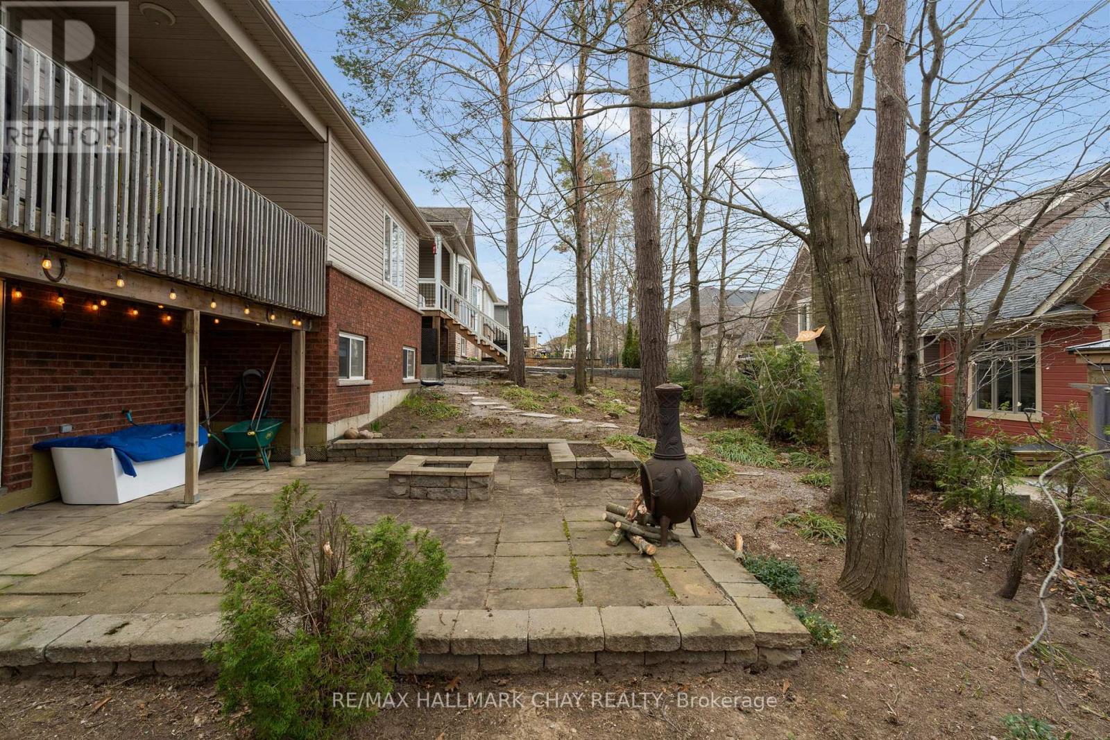 16 OAKMONT AVENUE - 34