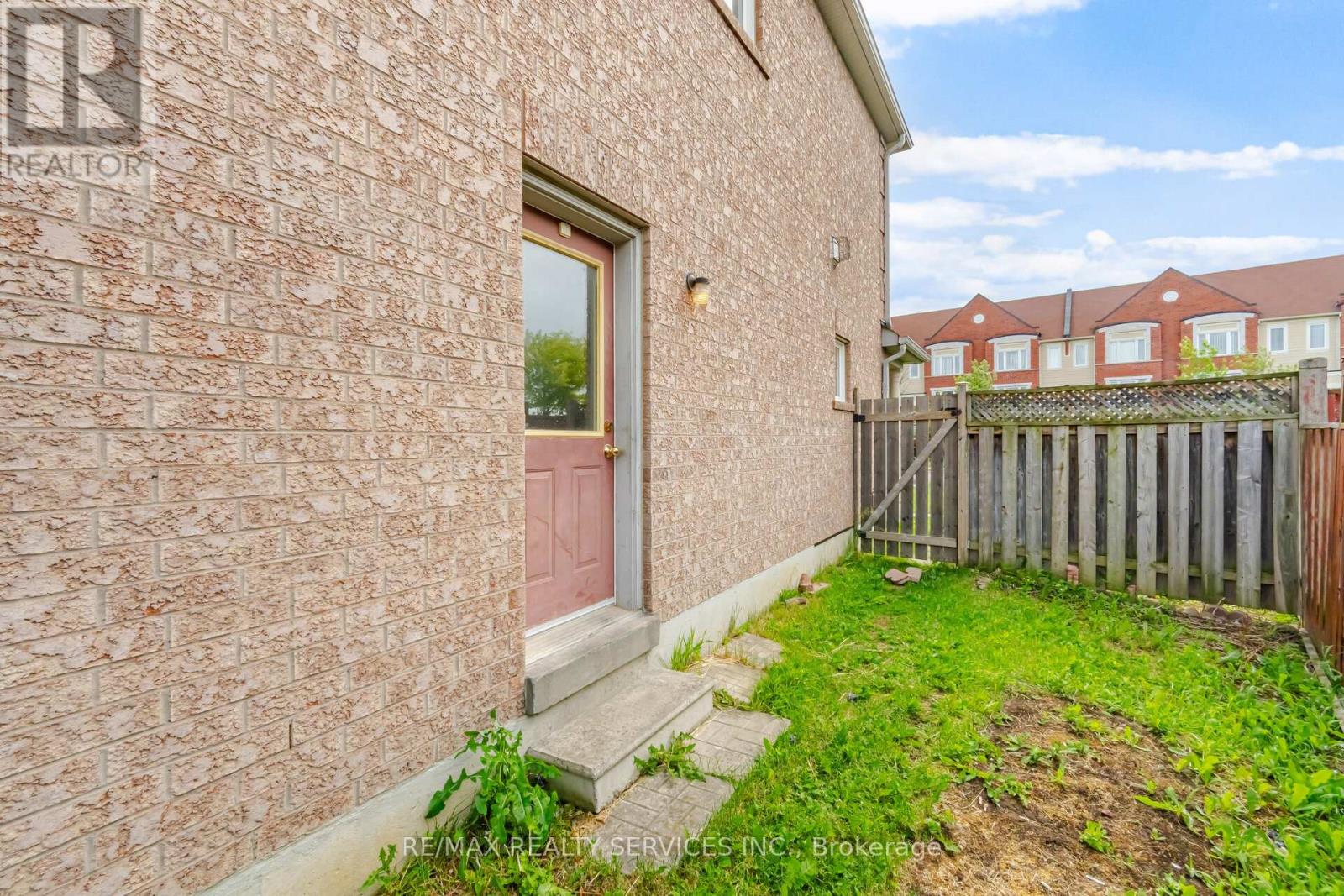 249 SUNNY MEADOW BOULEVARD - 34