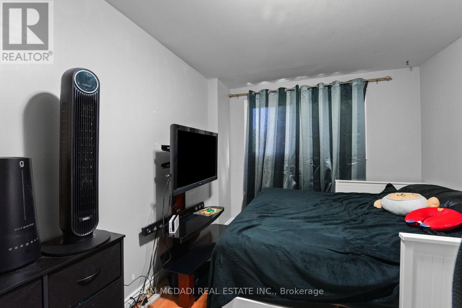 2644 ALTADENA COURT - 19