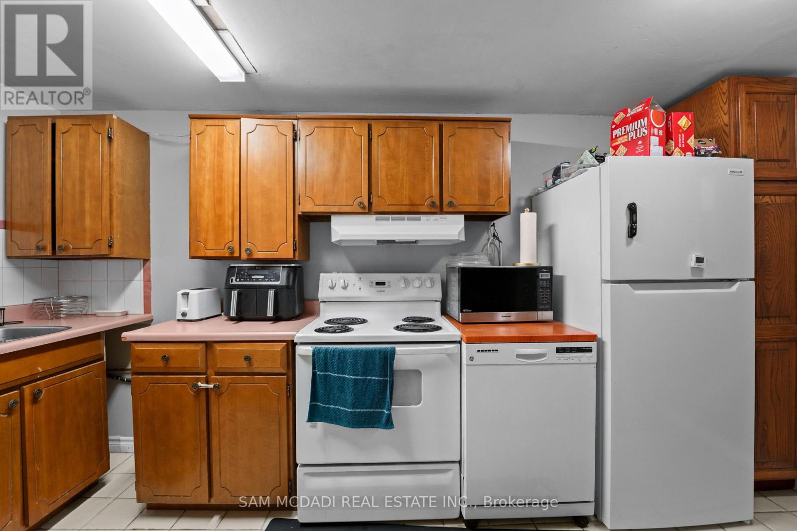 2644 ALTADENA COURT - 23