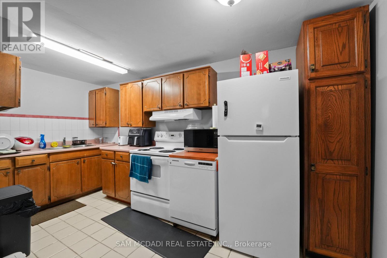 2644 ALTADENA COURT - 24