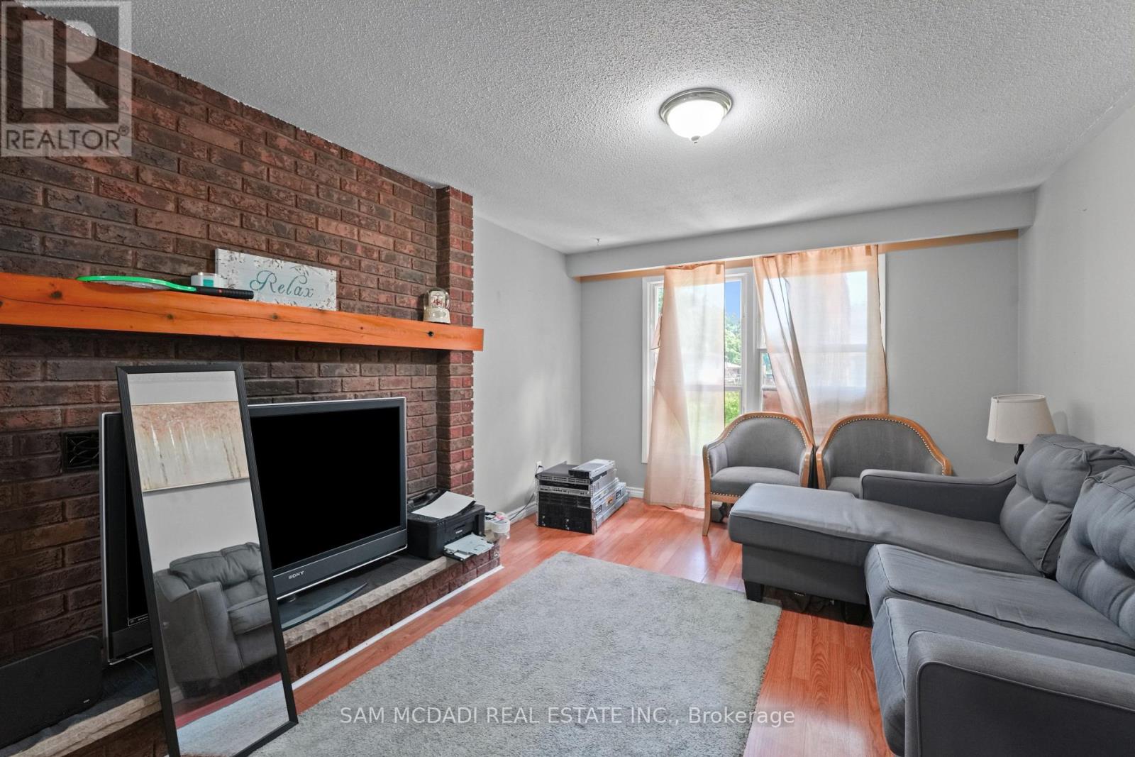 2644 ALTADENA COURT - 26