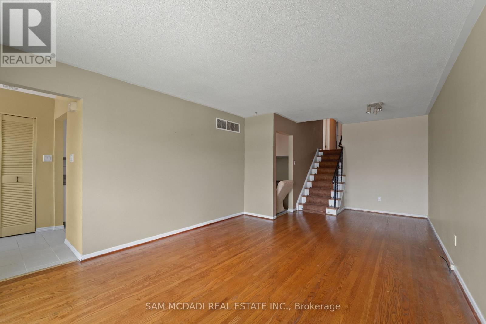 2644 ALTADENA COURT - 7